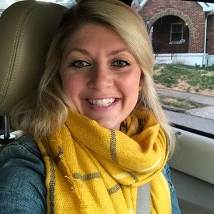 Meet your Posher, Shalyn